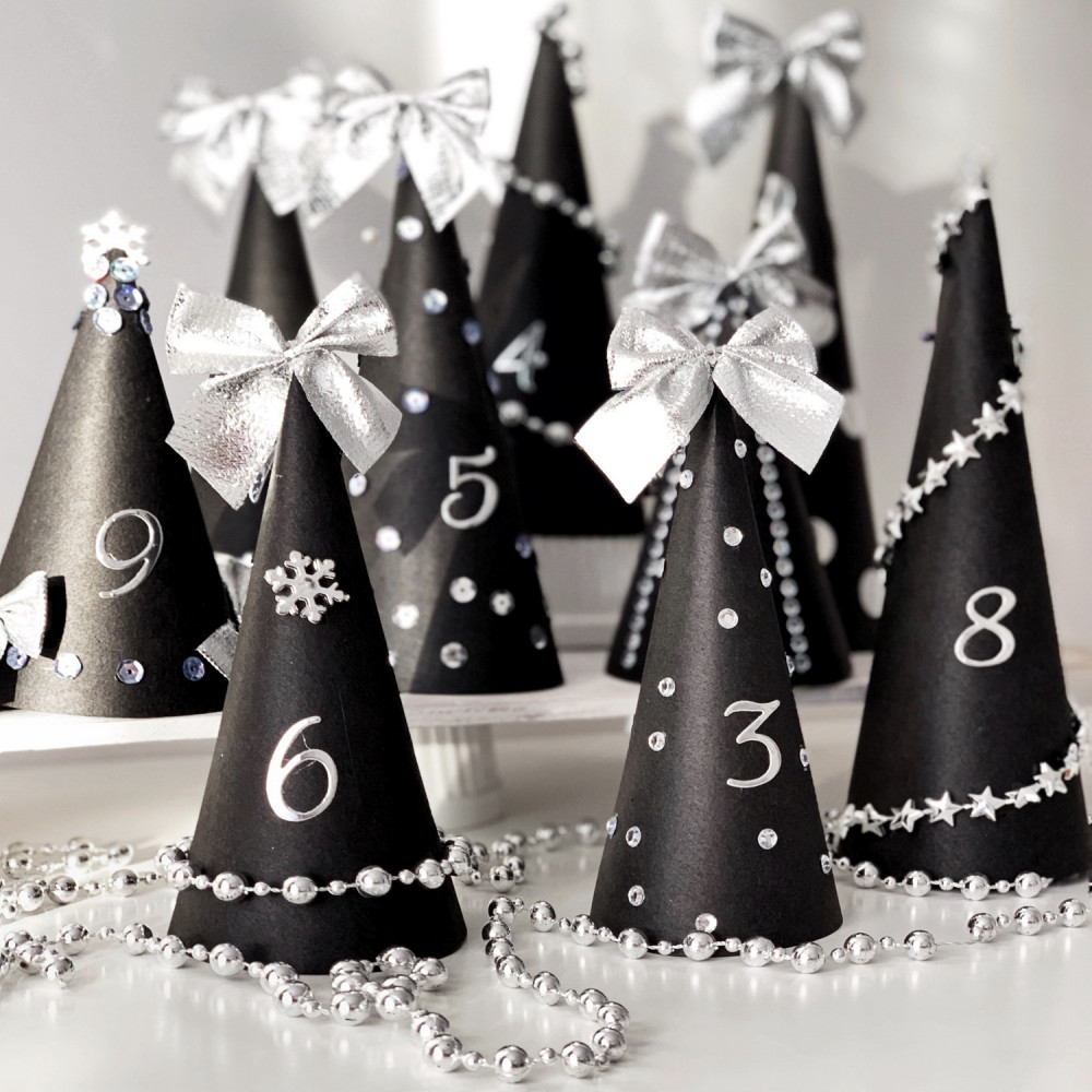 DIY Advent calendar kit - Christmas Trees silver 31