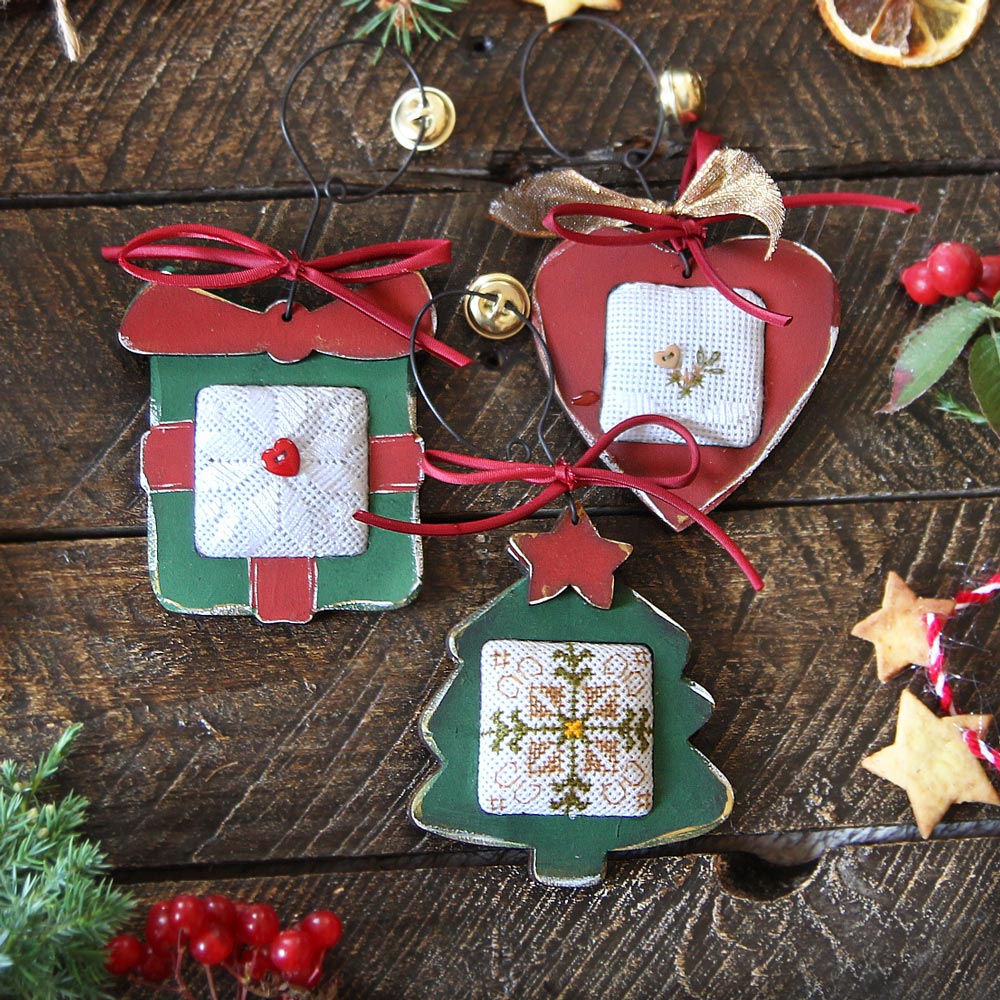Christmas Vintage Wooden Decorations